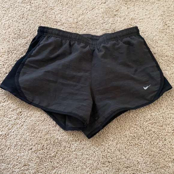 gray athletic shorts - Picture 1 of 1